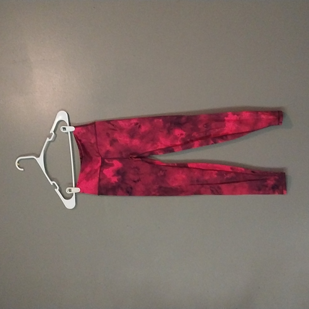 LAZULI LABEL Women's Tie Dye Lava Red Leginngs Size Small